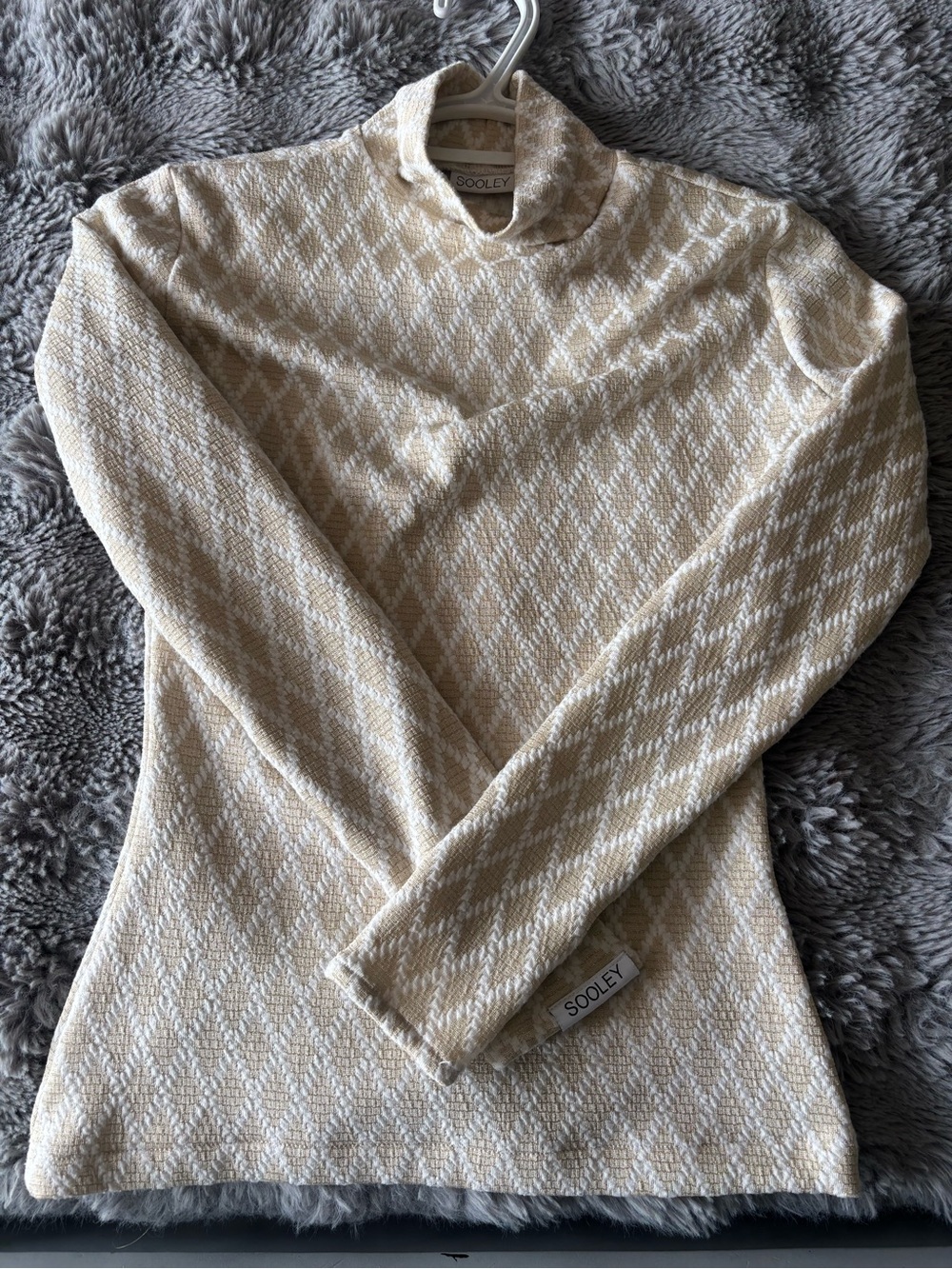 Women's Cream Patterned Long Sleeve Mock Neck Top